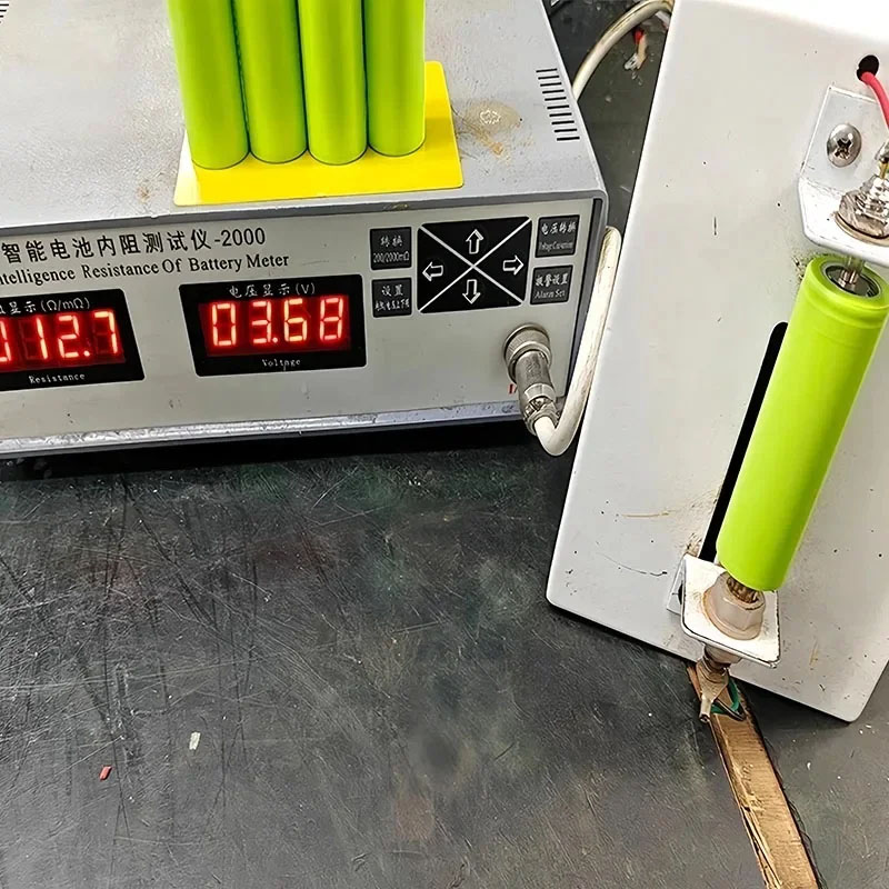 リチウムイオンバッテリー 21700 72V 50Ah 40 - 72V 50Ah 21700 Lithium Battery のレビューと価格